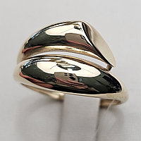 Золотое кольцо 585 проба ж/з 2,19 гр размер 18,5