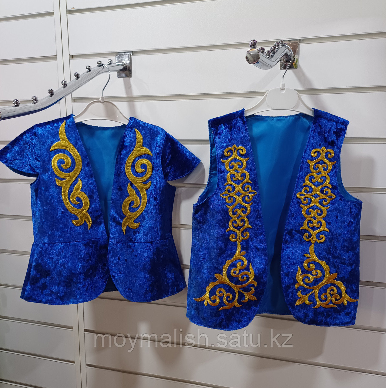 Жилет (размеры 3-8 л) казахский национальный с орнаментами для мальчиков синий - фото 2 - id-p115434203