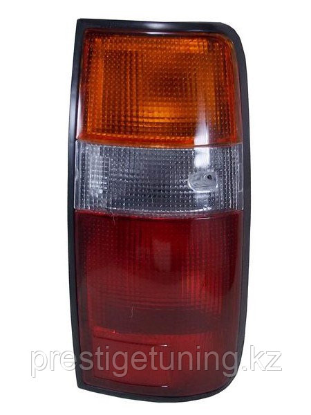 Задний фонарь правый (R) на Land Cruiser 80 1990-97 (SAT)