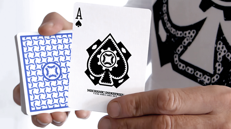 TURN Blue Playing Cards by Mechanic Industries - фото 3 - id-p115467232