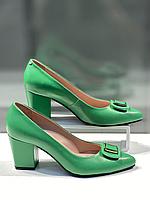 Стильные женские туфли "Paoletti" зеленого цвета. Качественная женская обувь.