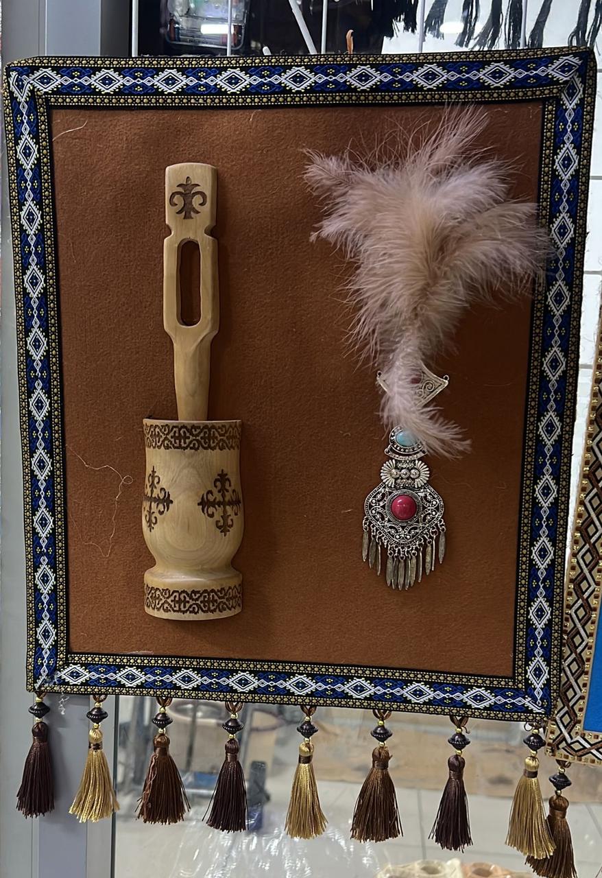 Казахское сувенирное панно - фото 1 - id-p115507238