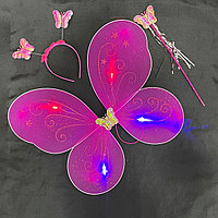 Крылья бабочки светящиеся темно розовые