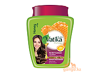 Маска для поврежденных и секущихся волос с Яичным протеином Ватика (Intensive Nourishment Vatika DABUR),500 г.