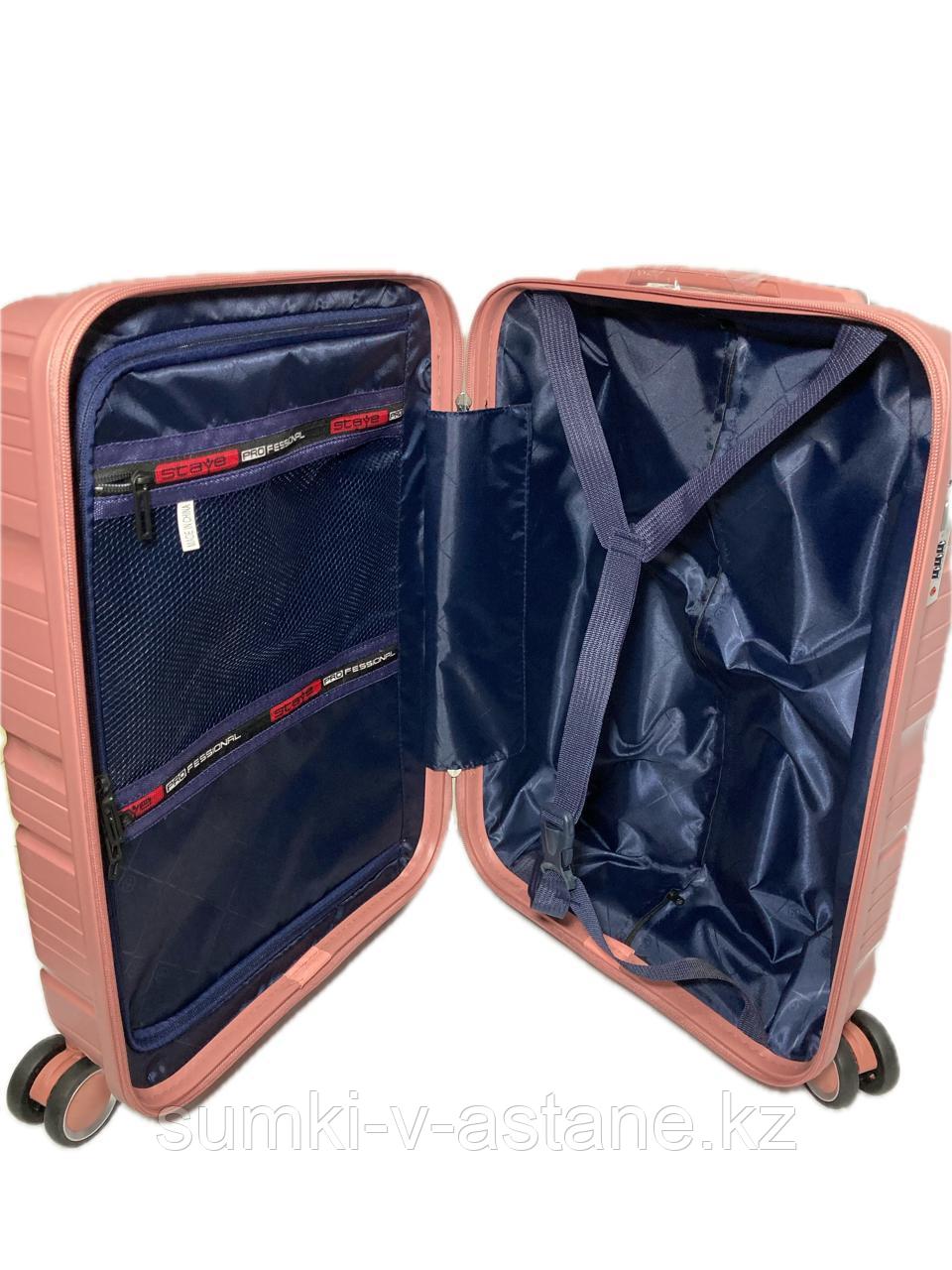 Большой пластиковый дорожный чемодан на 4-х колёсах Fashion (высота 75 см, ширина 47 см, глубина 28 см) - фото 4 - id-p79662075