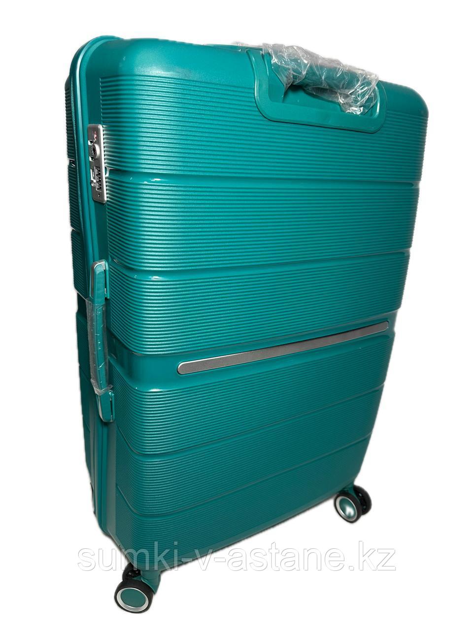 Большой пластиковый дорожный чемодан на 4-х колёсах "Travel Time" (высота 74 см, ширина 47 см, глубина 27 см) - фото 8 - id-p100382320