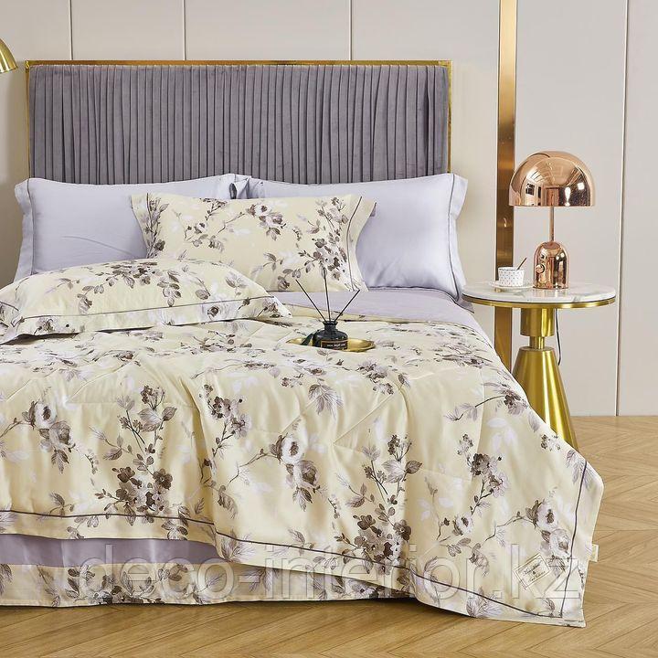 Комплект постельного белья двуспальный из тенселя с  цветочным принтом