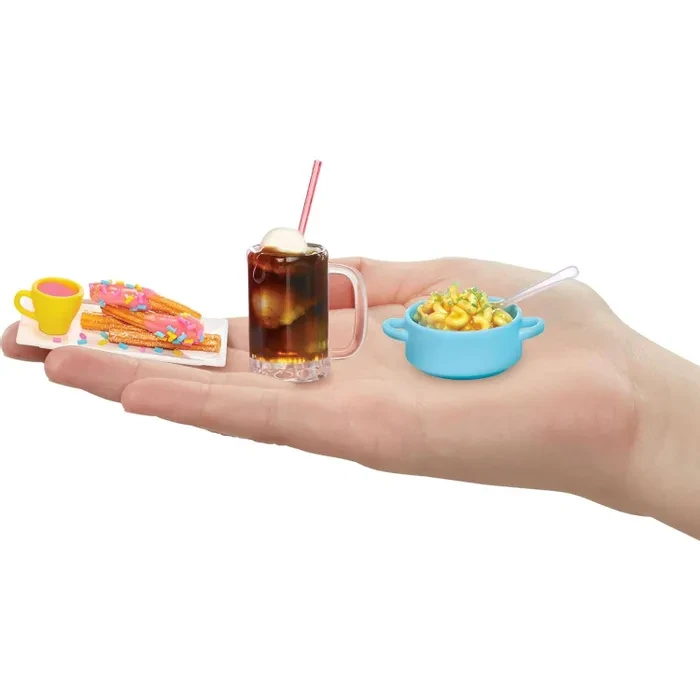 Игрушка Яйцо сюрприз MGAs Miniverse Mini Foods Cafe S2B в непрозрачной упаковке
