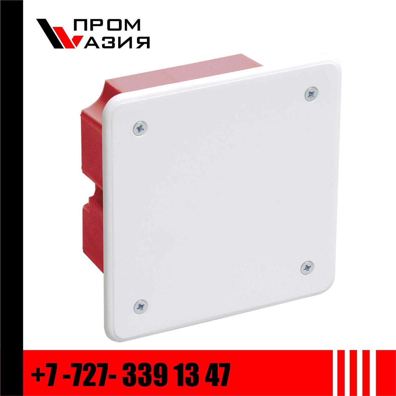 Коробка КМ41001 распаячная для твердых стен 92x92x45 (с саморезами, с крышкой) - фото 1 - id-p66120820