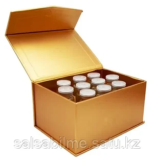 Үлкен есектер мен жамбастар Порно анасы есегін жуады