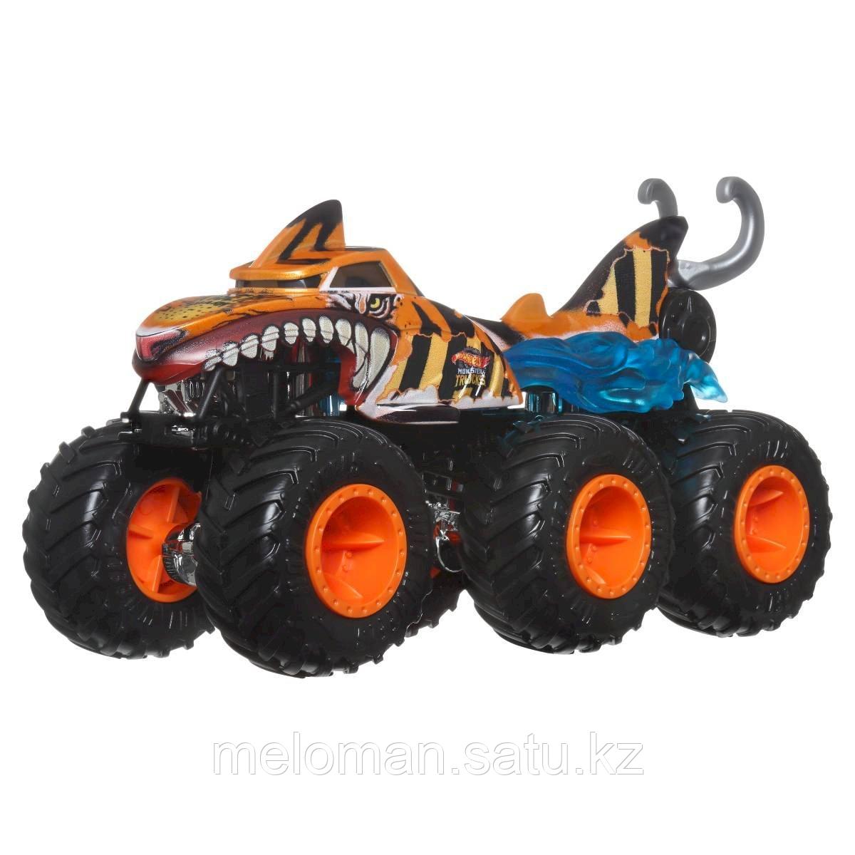 Hot Wheels: Monster Trucks. 1:64 машинка Big Rig - Tiger Shark - фото 1 - id-p115778716