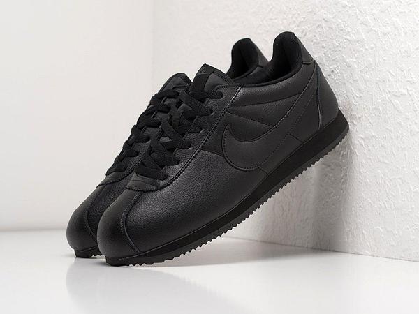 Nike cortez 44 hotsell