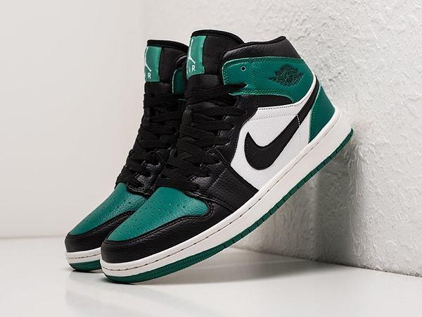 Nike air jordan 1 mid 41 deals