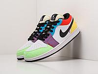 Кроссовки Nike Air Jordan 1 Low 40/Разноцветный