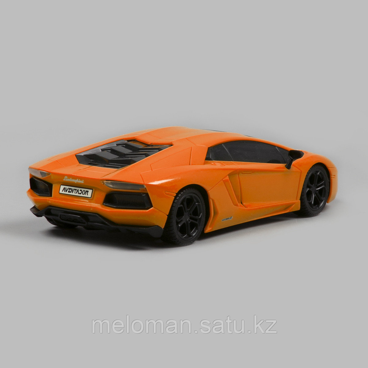 Радиоуправляемая машинка Lamborghini Aventador на пульте управления, оранжевый, 1:24 - фото 4 - id-p115885741