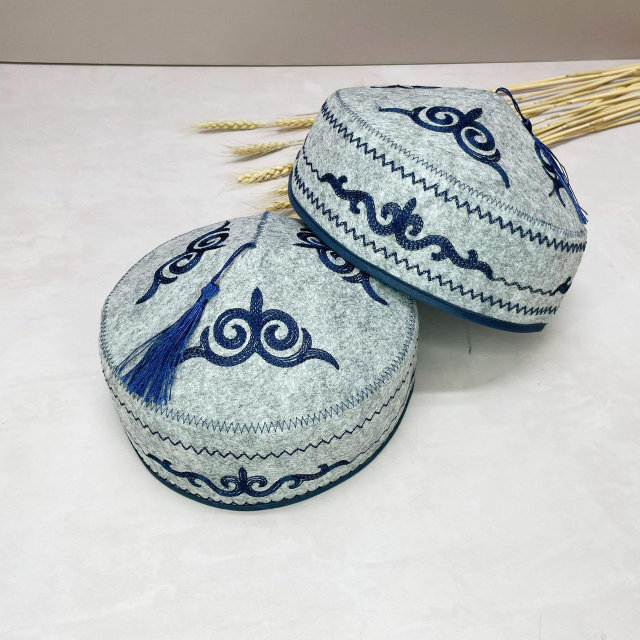 Эякуляциясы бар дилдо