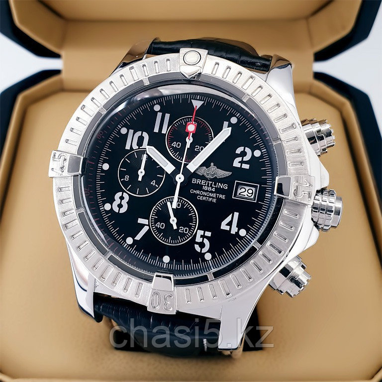 Мужские наручные часы Breitling Avenger (16243)