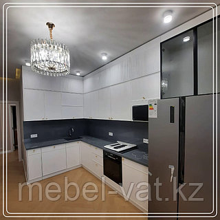 Видео таспадағы порно видеодағы көйлек пен шұлықтағы секс