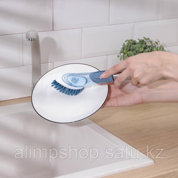 Набор для чистки посуды Raccoon «Практик», ручка-дозатор, 4 щётки, держатель-стойка, цвет синий - фото 3 - id-p115937447