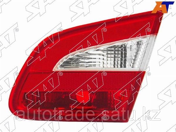 Фонарь в крышку багажника SKODA SUPERB 08-13 RH - фото 1 - id-p115811308