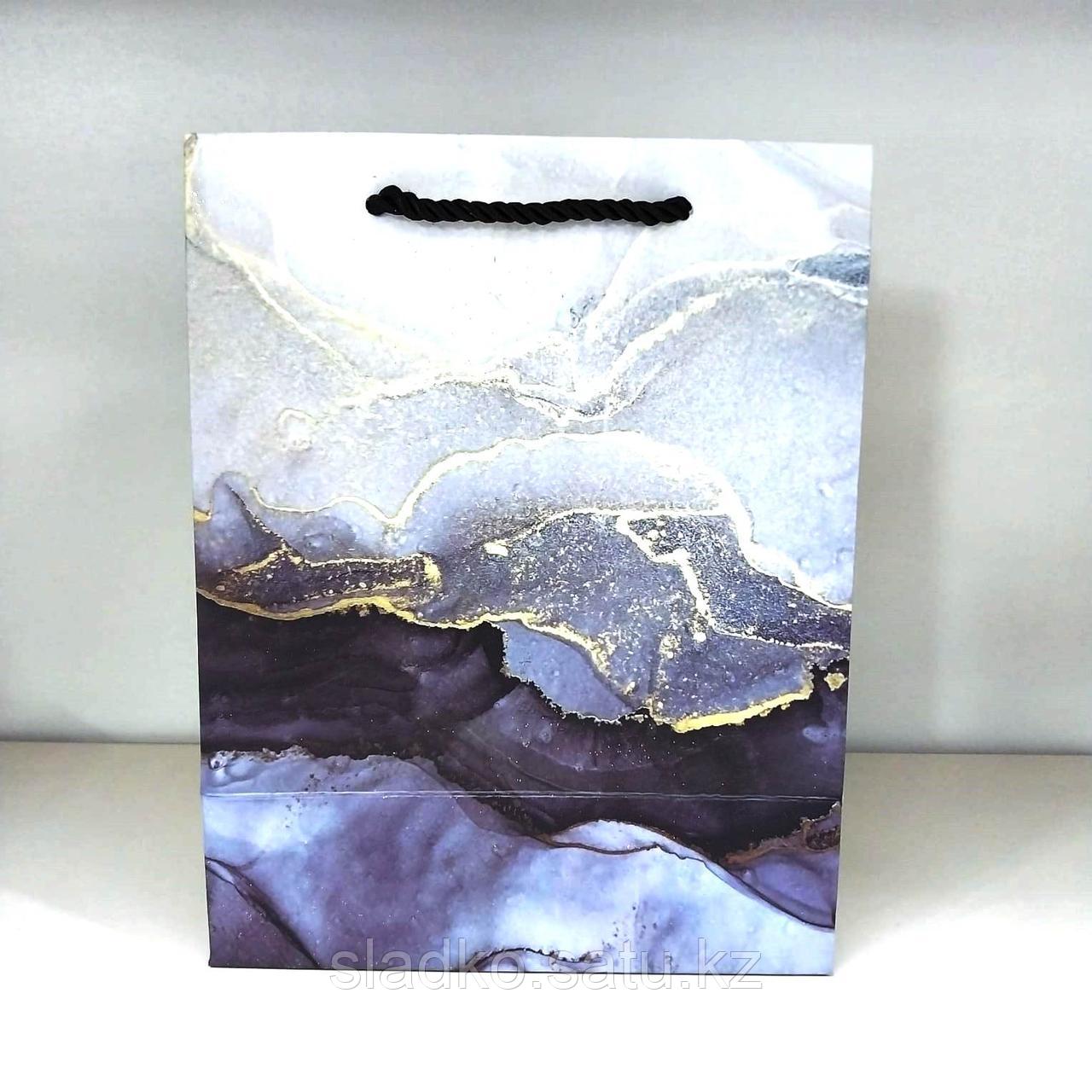 Пакет подарочный Мрамор фиолетовый 23х18х10 см - фото 2 - id-p115961487