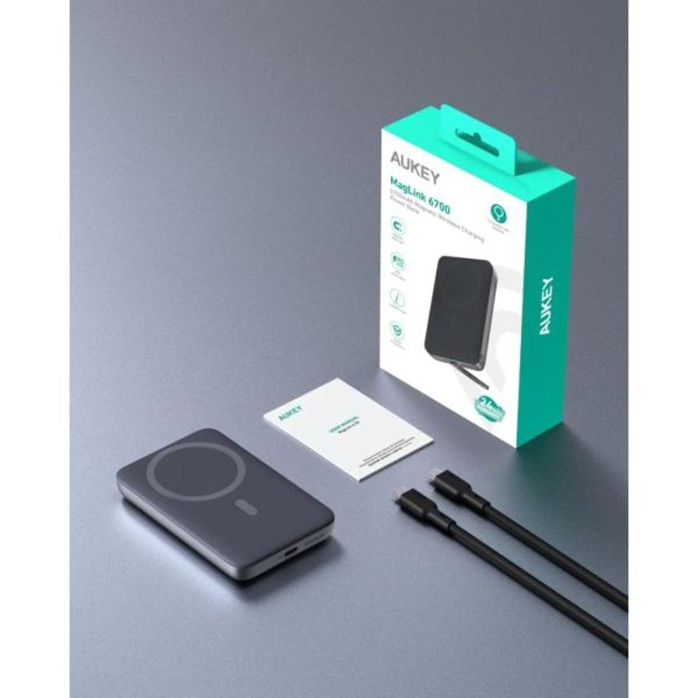 Aukey Wireless Power Bank 6700mAh Grey PB-MS01 - фото 3 - id-p115964372