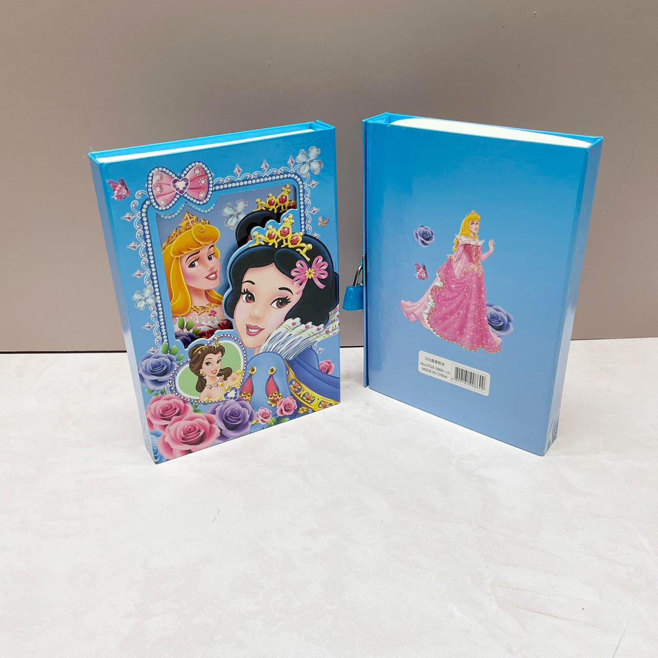 Блокнот с замком в коробке с принцессами диснея A5 голубой - фото 3 - id-p115969497
