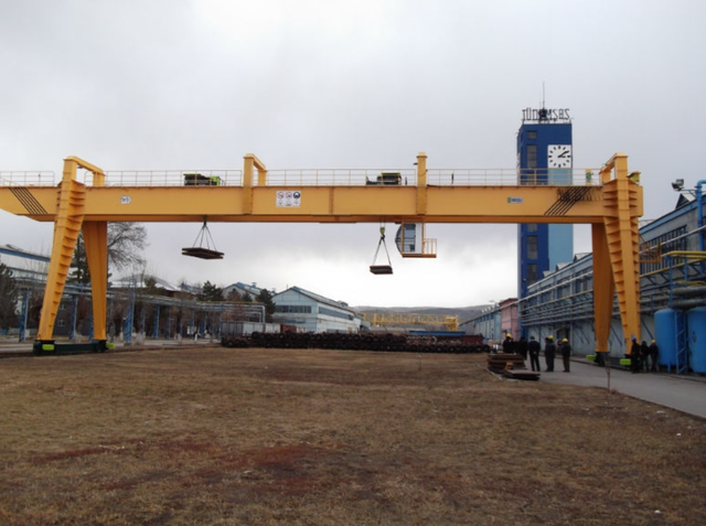 Однобалочный козловой кран 40-50 тонн 