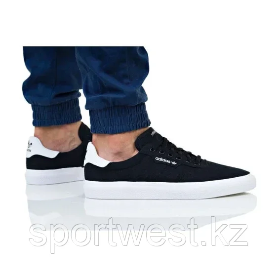 Adidas 3MC - Кроссовки для мужчин - фото 2 - id-p116042256