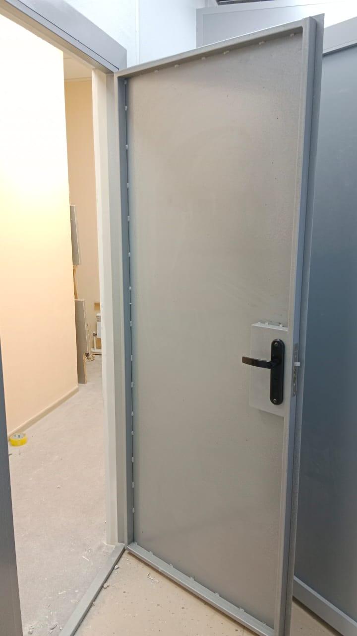 Дверь техническая входная - фото 1 - id-p116052237