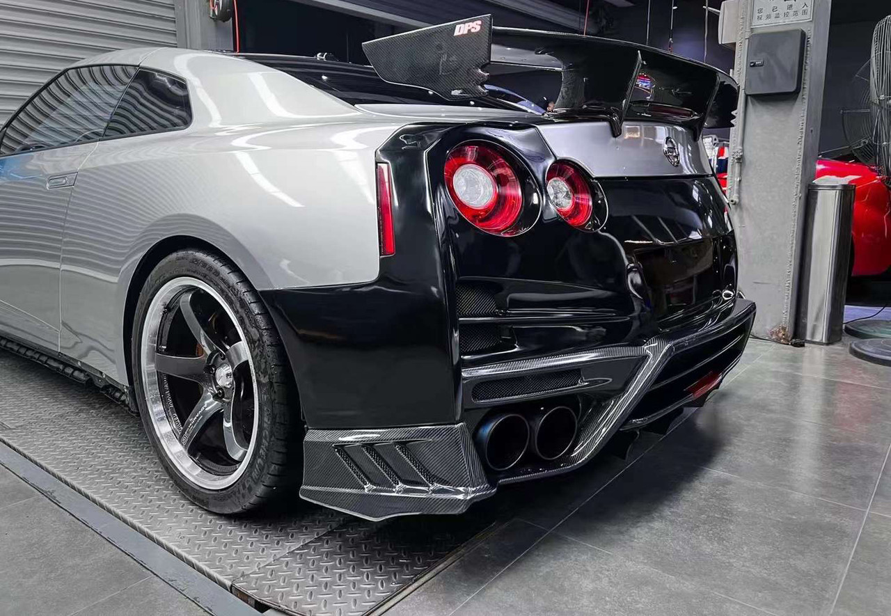 Карбоновый задний бампер для Nissan GT-R R35 2016-2023