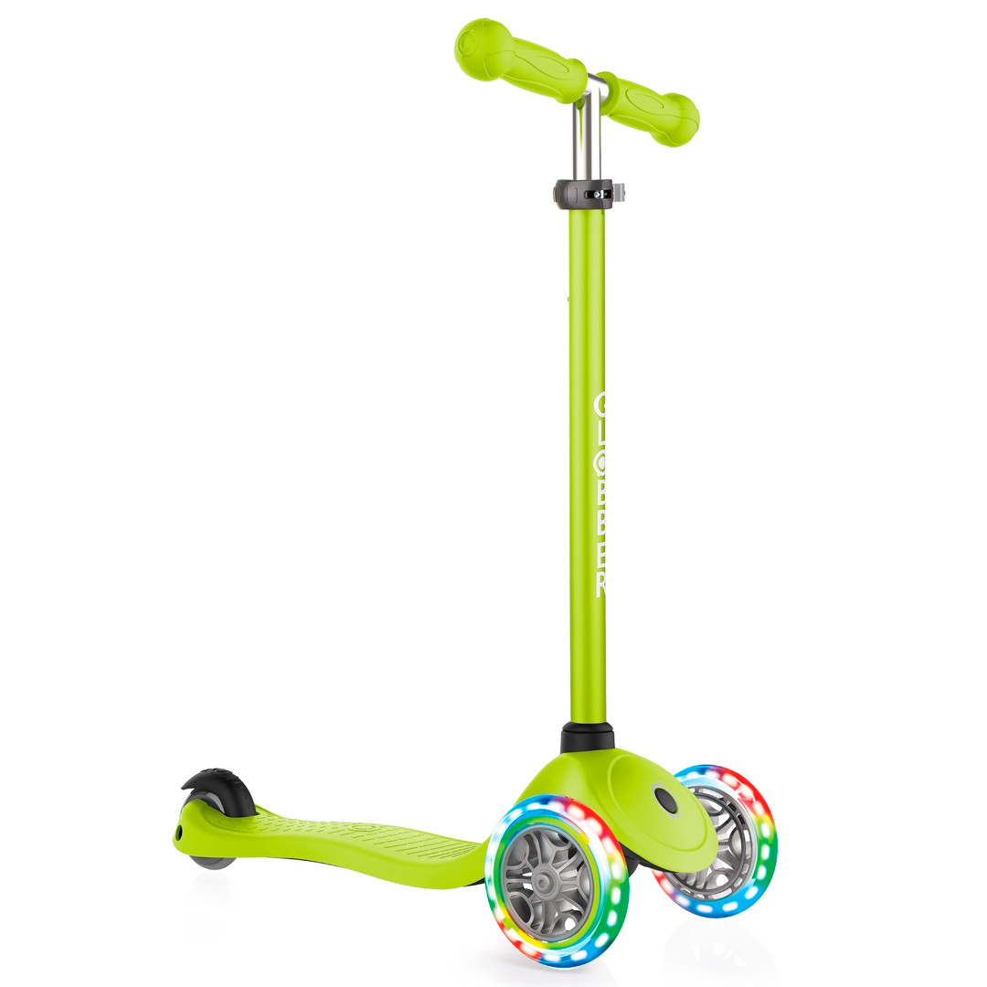 Детский самокат Globber Primo Lights V2 lime green