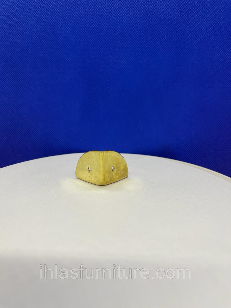 Уголок накладной металлический ЗОЛОТО  3см.