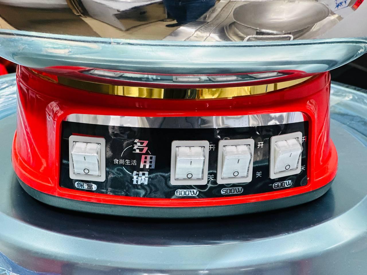 Қыздардың душта бөкселерін жуып жатқанын қараңыз