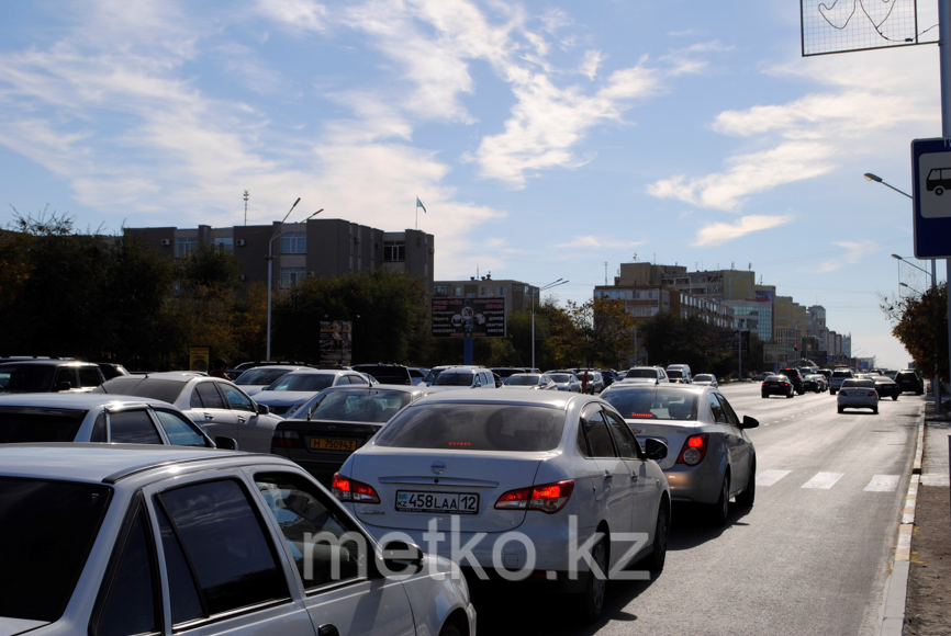 Реклама на билбордах: 8 мкр., БЦ «Элит Альянс», сторона Б - фото 1 - id-p116087077