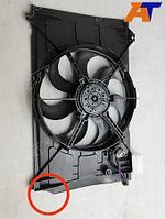 Диффузор радиатора в сборе KIA RIO 05- w a/c (уценка на 10%)