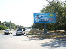 Реклама на билбордах Ломова д. 167