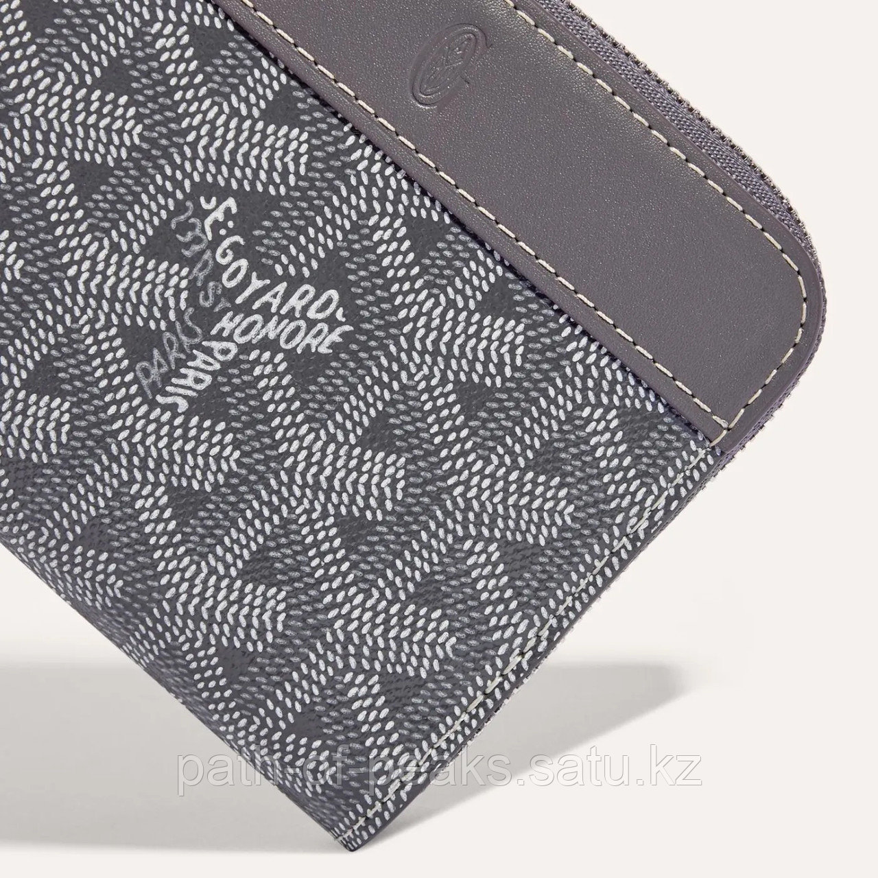 Кошелек Goyard Matignon PM Wallet серый - фото 3 - id-p116105316