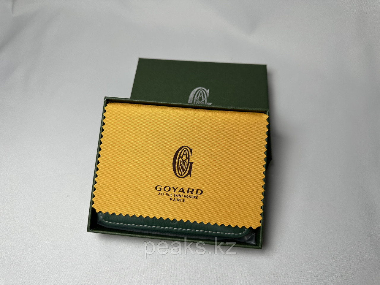 Кошелек Goyard Matignon PM Wallet серый - фото 6 - id-p116105316