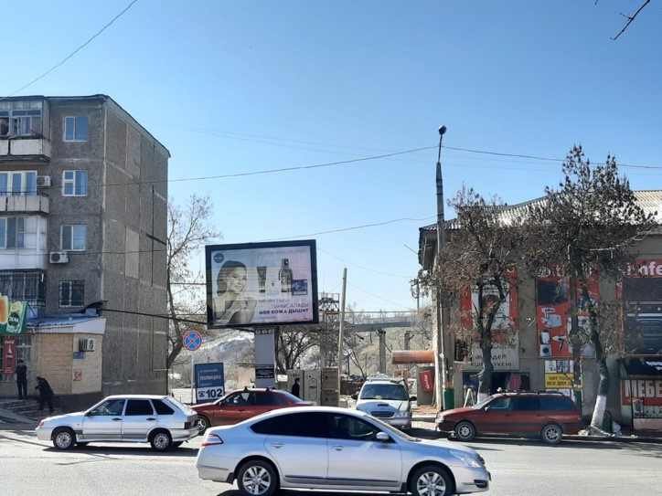 Реклама на билбордах ул.Толе би – ул.Ташенова, Верхний рынок