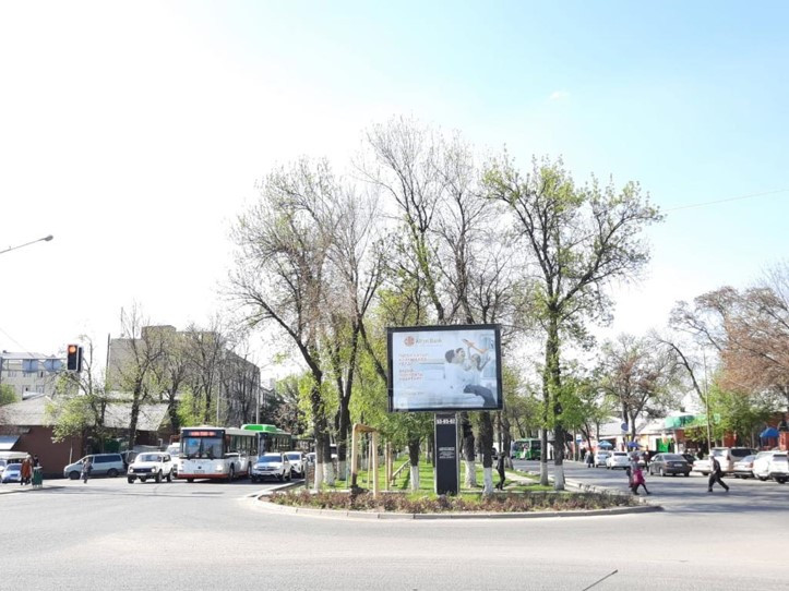 Реклама на билбордах ул.Капал батыра Акназархана кольцо