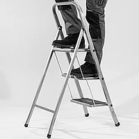 Стремянка стальная 3 ступени, с полимерными ковриками, Россия Сибртех