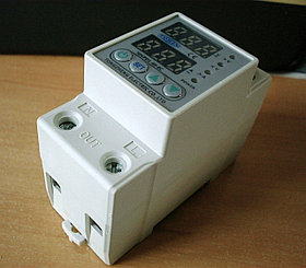 Дисплейі бар кернеу мен ток релесі 63А