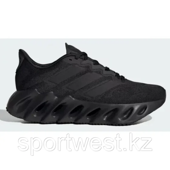 Shoes adidas Switch Fwd W ID1787 - фото 1 - id-p116158034