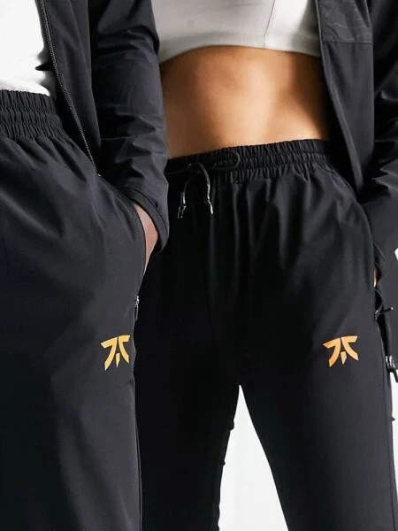 Fnatic Pro 22 unisex joggers in black - фото 2 - id-p116163046