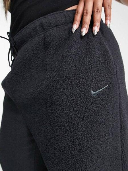 Nike Plus plush joggers in black - фото 2 - id-p116163227