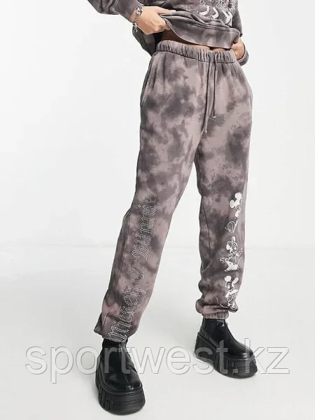ASOS DESIGN Punk Mickey license graphic oversized jogger co-ord in dark tie dye - фото 2 - id-p116163303