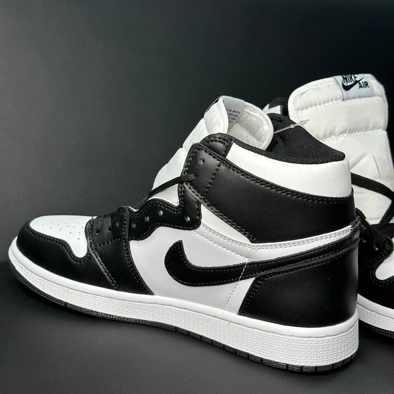 Кроссовки Nike Air Jordan 1 High, черно-белые - фото 2 - id-p116175364