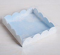 Коробка для кондитерских изделий с PVC-крышкой «Сделано с любовью», 13 × 13 × 3 см