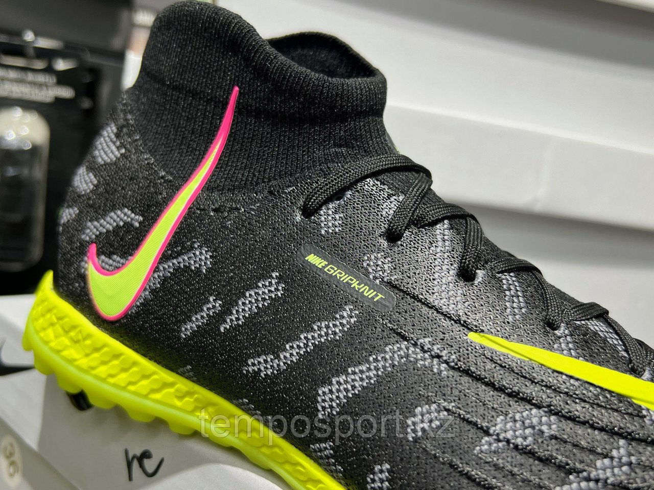 Nike Phantom Luna Elite TF сороконожки 36-40 - фото 10 - id-p116212475